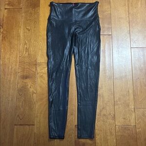 SPANX High Rise Faux Leather Leggings Size L Black Chic Stretch Glam Holiday